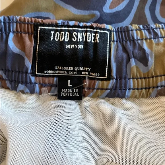 Todd Snyder Abstract Blue and Brown Swim Trunks Sz L.SEE PICTURES. Box23